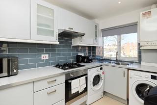 The West Hampstead Base - Central 2BDR Apartment - 1