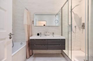 The Camden Park Place - Lovely 4BDR Flat with Garden - 8