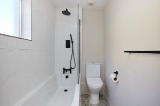 The Leyton Midland Crib - Cozy 2BDR Flat with Study Room + Garden - Londen - 5