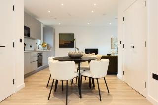The Tottenham Retreat - Homely 2BDR Flat with Balcony - London - 8