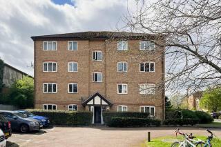 The Twickenham Wonder - Lovely 1BDR Flat with Parking - Twickenham - 1