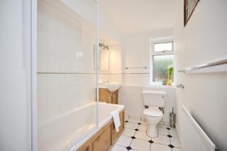 The Oxford Garden House - Spacious 5-Bed Oxford Home with Garden & Balcony - 1