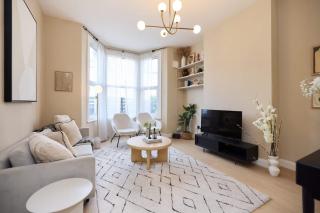 The Harlesden Retreat - Stunning 1BDR with Garden - London - 0