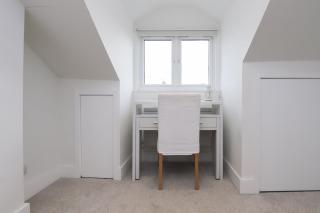 The Jericho Retreat - Bright & Spacious 4BDR Home with Garden - 6