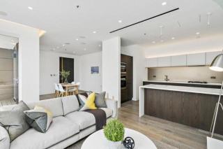 Exclusive 4 bed - Brand New Penthouse - 0