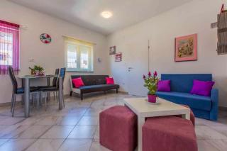 Apartments in Crikvenica 5289 - 6