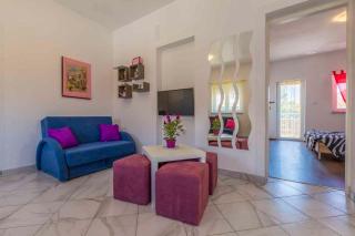 Apartments in Crikvenica 5289 - 2