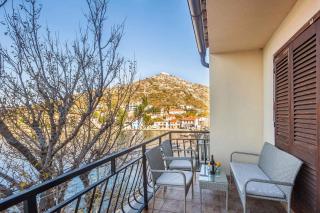 Apartments in Starigrad kod Senja 27140 - Starigrad - 1
