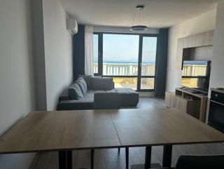 Sea View Luxury Apartment - Bŭnzareto - 2