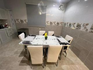 شقة كبيرة 3 غرف نوم وصالة Large apartment with 3 bedrooms and a living room - Taif - 1