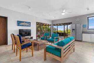 Villa La Brisa with a tropical garden private pool and spectacular views - 2