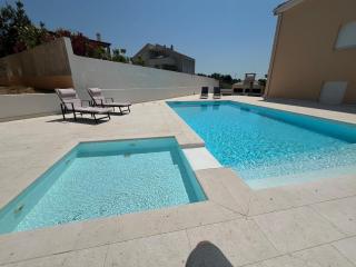 Ventana Pool Apartments - Stara Novalja - Razvala - 9