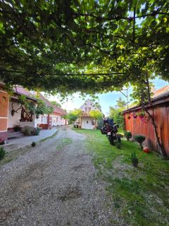 Casa Mari - Cîrţişoara - 9
