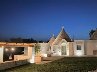 Albia - Beautiful set of trulli with pool - 1