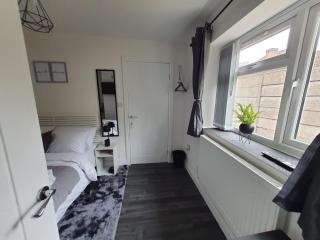 Private Room with Ensuite Bathroom & Free Parking - Birmingham - 1