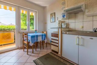 Apartments in Crikvenica 39342 - 9