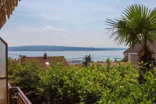 Apartments in Crikvenica 39342 - 1