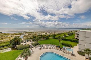 Beach Club 208 - East End - 2