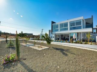 Villa Manta Chrysos - Brand New Luxury 3 Bedroom Protaras Villa - 9