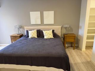 Hermoso departamento de 2 dormitorios en Argüello - 4