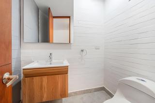 Gauss 1205-Serenity Modern Apt/Terrace/Squash/Gym - 9