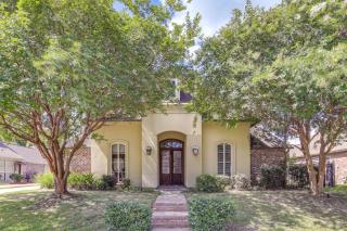 Easy Access to I-10 Family Home in Prairieville! - Prairieville - 0