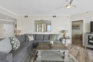 Beachfront at Destin Harbor's East Pass! Epic Views, Pool, Private Beach! - 2