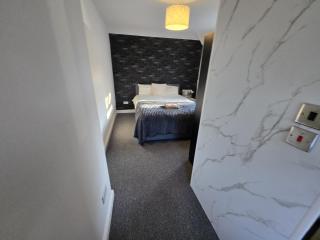 Garden View Room - Ellesmere Port - 3