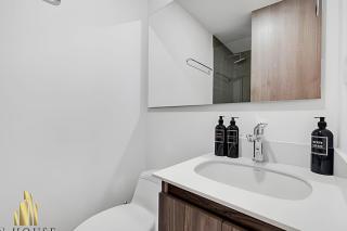 Metropolitan 2226-Familiar Bright Apt/Priv balcony - 4