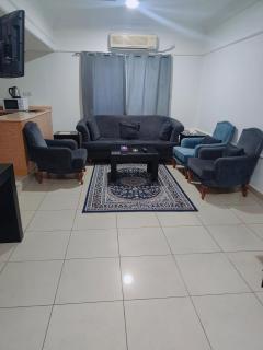 شقق منامي للشقق المخدومة-- فئه التصنيف اقتصادي - Al Khobar - 3