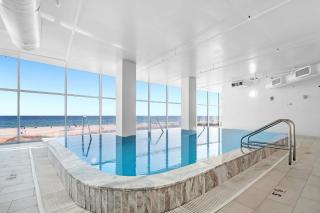 Gulf Views and Pools Beachfront Island Tower Condo - 9