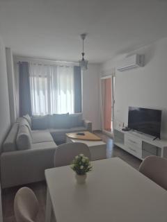 Kunebeach - Shëngjin - 0