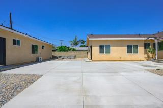 Cozy Modern Home w Full Kitchen & Parking -  - 3