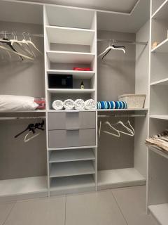 DOWNTOWN DORAL, FLORIDA. NEW CONDO STYLE RESORT. - 2