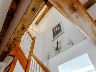 Waterside Barn - Bradbourne - 2