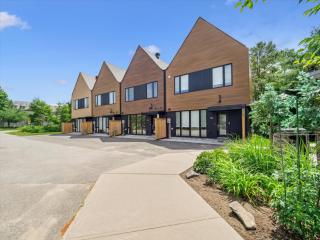 Luxury Resort Villa in Muskoka - Gravenhurst - 9