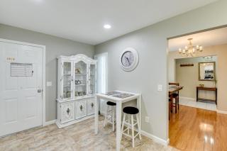 4 Mi to Downtown Panama City Home with Patio! - 2