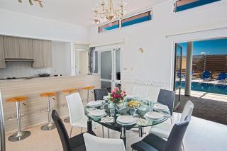 Villa Mavris - Lovely 4 Bedroom Villa With Private Pool In Central Ayia Napa - 3