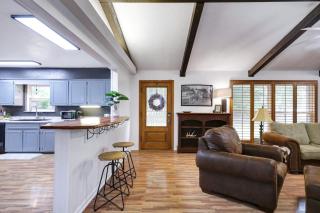 La Coste- A Birdy Vacation Rental - Castroville - 3