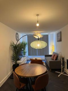 Beautiful 2Bedroom Apt near Birmingham City Centre - Birmingham - 4