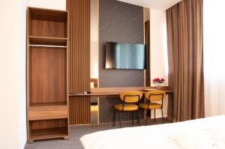 1922 Downtown Apartments - 2