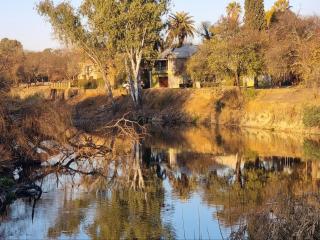 Kaleaba House on the Riverside - 1