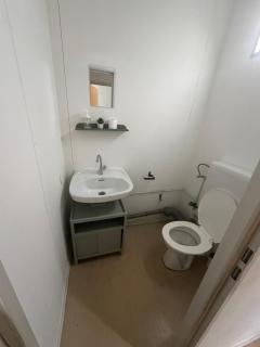 Autocamp Free Star - chatky a bungalovy B1 a B2 se 2 ložnicemi a WC - Strachotín - 7