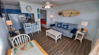 Oct thru Mar- 5th Night Free- 5 pm Checkout- Oceanfront- Sleep 5-Private Balcony - 5