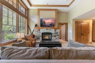 Catamount Lodge 101 by East West Hospitality - Truckee - 0