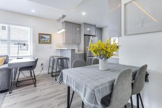 8 Mi to Design District Miami Home with Yard - Miami - 3