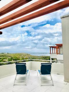 PANORAMIC VIEWS Stylish Modern Penthouse - Maho Reef - 5