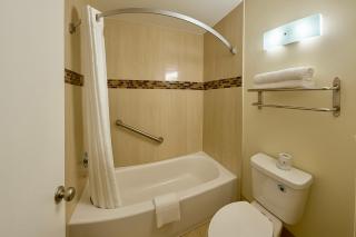 Days Inn by Wyndham Bradenton I-75 - Bradenton - 6