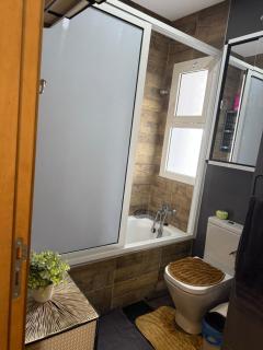 Appartement perla p2 saidia à 5min à pieds de la plage 1 uniquement familles et couples mariés 2 piscine en travaux - Saïdia - 9