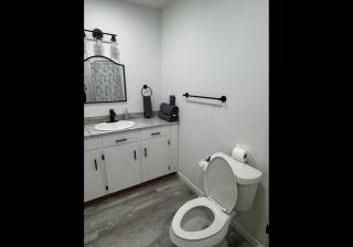 Spacious in Downtown McAllen - 4